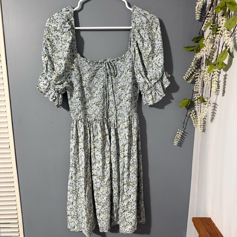 SOLD SOLD SOLD SOLD☀️Kit & Sky Floral Sundress